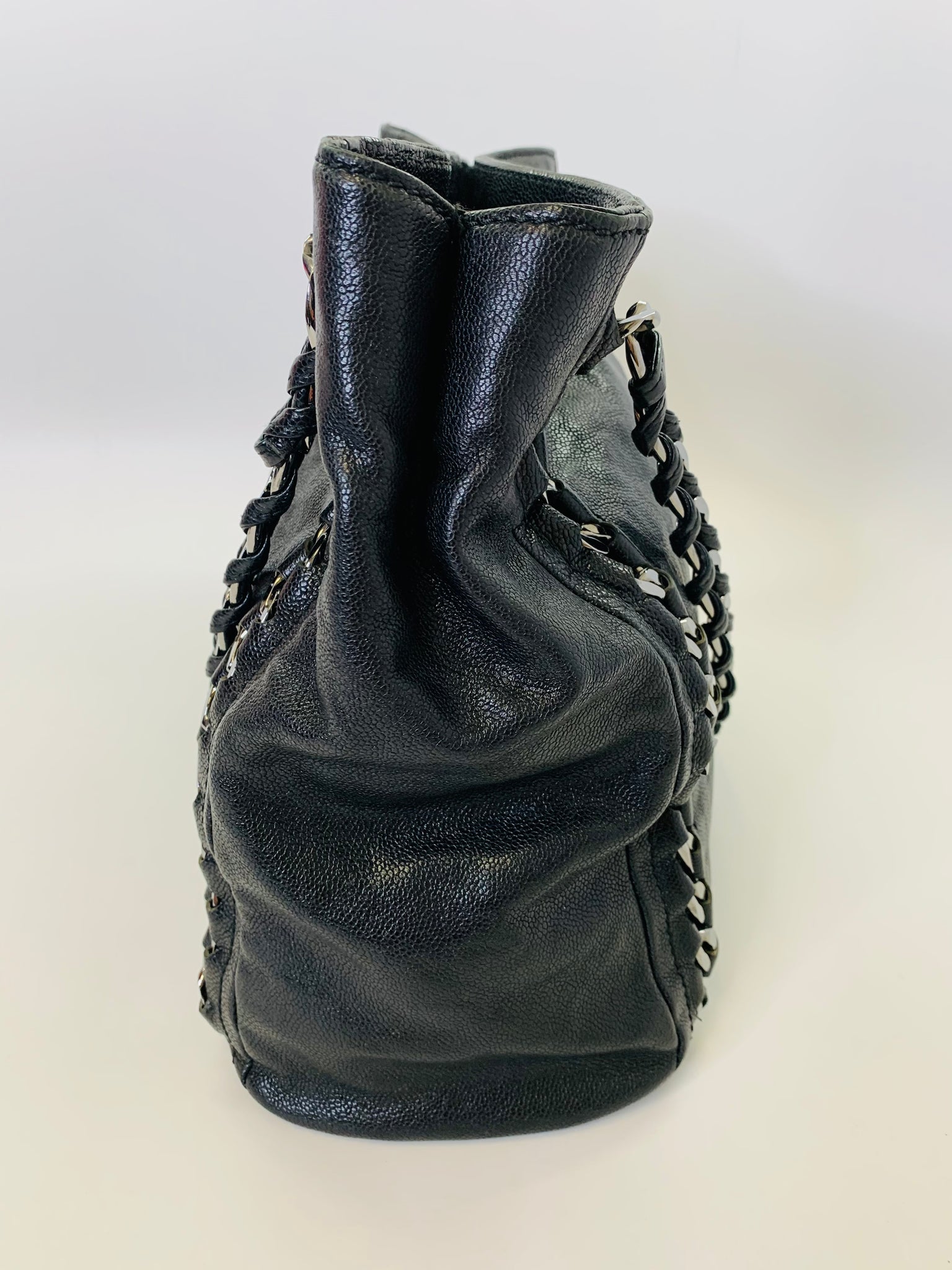 CHANEL Authentic Black caviar Calfskin Vintage Tote Bag