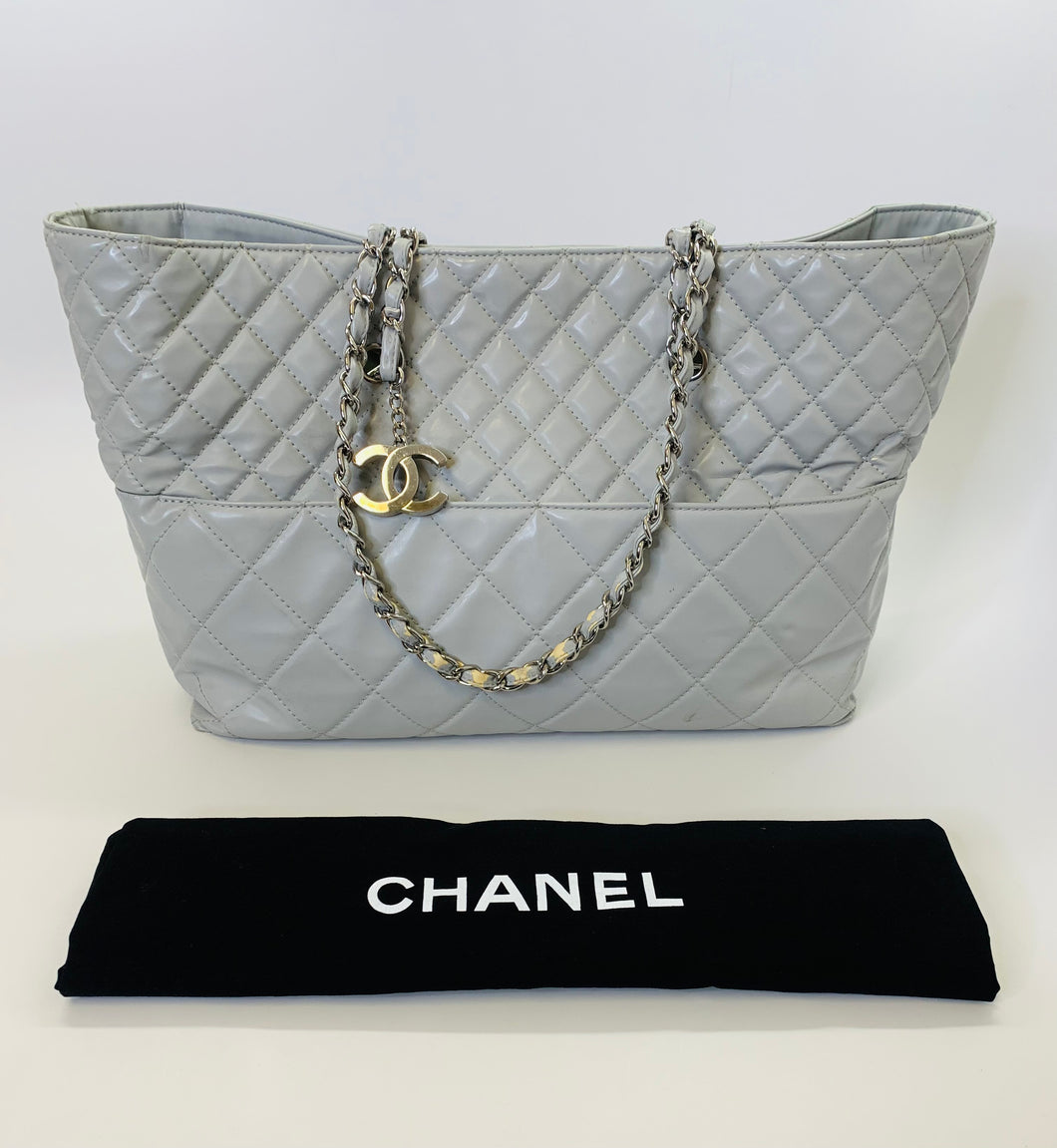 CHANEL Large In The Business Tote Bag – JDEX Styles