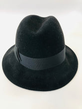 Load image into Gallery viewer, Gucci Black Felt Hat size M/57