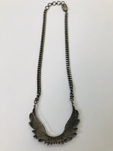 Load image into Gallery viewer, Rainey Elizabeth Wing Chain Necklace