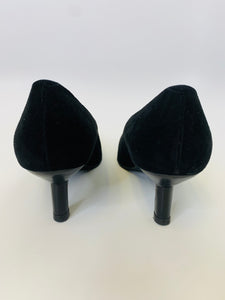 CHANEL Black Suede Pumps Size 39 1/2