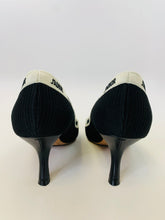Load image into Gallery viewer, Christian Dior J’Adior Pump Size 40