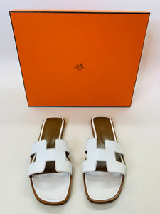 Hermès Blanc Oran Sandal Size 40