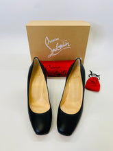 Load image into Gallery viewer, Christian Louboutin Donna Stud Spikes Pump Size 39