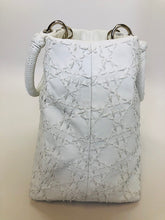 Load image into Gallery viewer, Christian Dior Blanc Lady Dior Medium Tote Bag