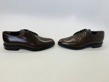 Load image into Gallery viewer, Brunello Cucinelli Lace Ups With Precious Trim Size 37