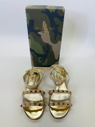 Valentino Garavani Gold Flat Rockstud Sandals Size 37