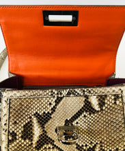 Load image into Gallery viewer, Salvatore Ferragamo Roccia Bag