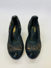 Load image into Gallery viewer, CHANEL Black and Gold Lace Pumps Size 37 1/2