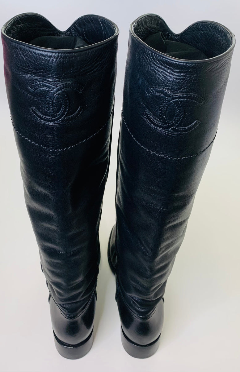 Vegan leather riding boots Chanel Black size 38.5 IT in Vegan leather -  14420269