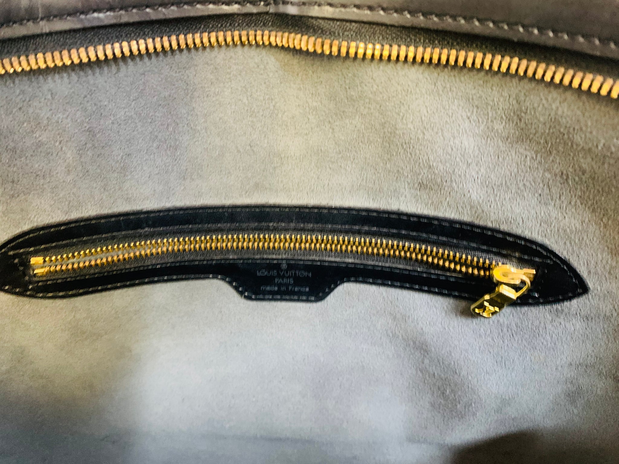 Louis Vuitton Epi Lussac - Black Totes, Handbags - LOU789483
