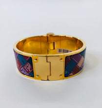 Load image into Gallery viewer, Hermès Wide Charniere Bracelet size L