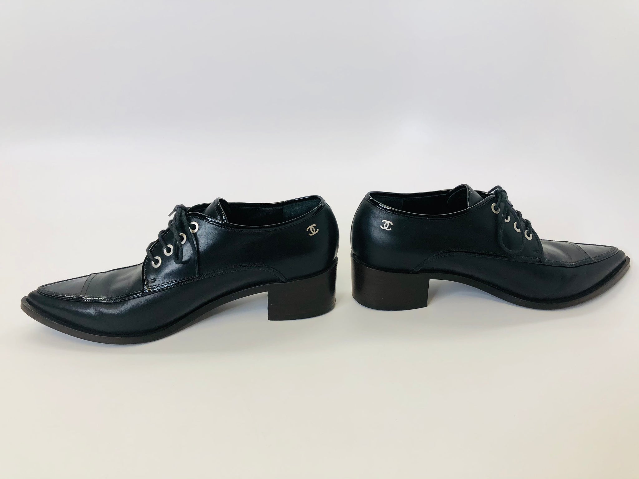 chanel black dress shoes