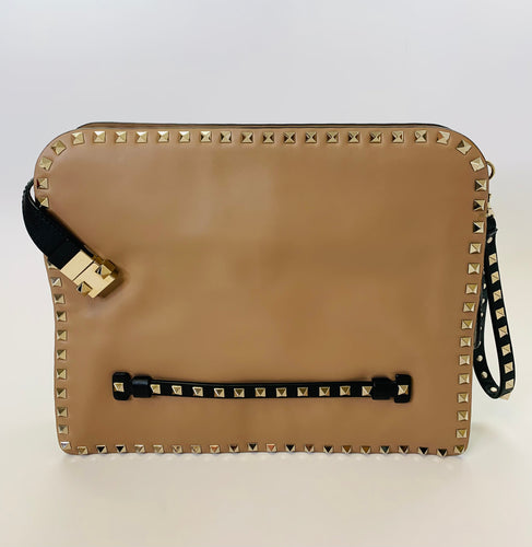 Valentino Garavani Large Rockstud Clutch