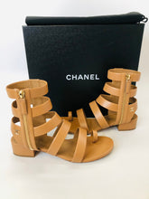 Load image into Gallery viewer, CHANEL Camel Cruise 2018 Sandals Size 38