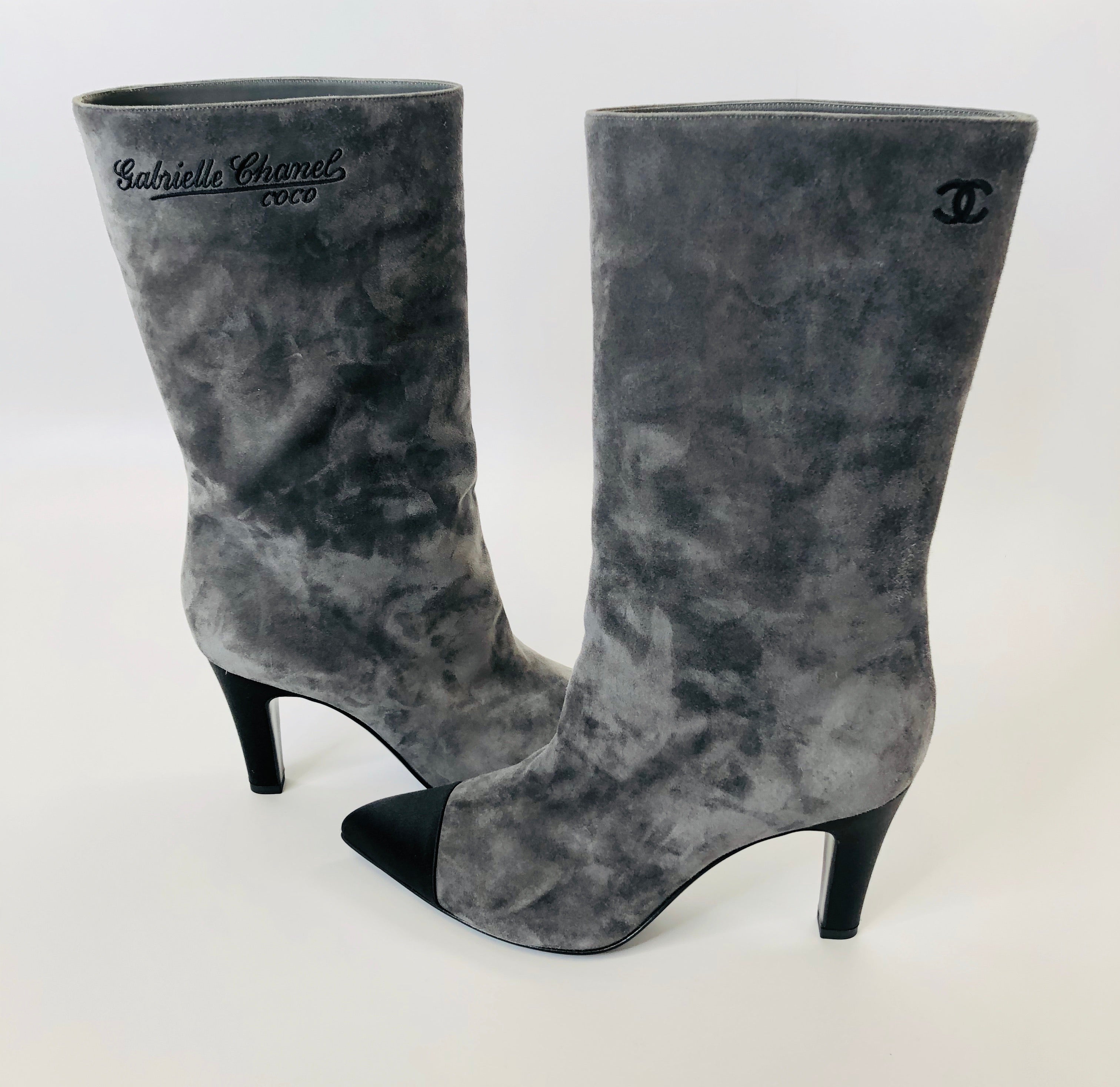 CHANEL Gabrielle Suede and Satin Boots Size 40 – JDEX Styles
