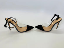 Load image into Gallery viewer, Gianvito Rossi Black Anise Pumps Size 39 1/2