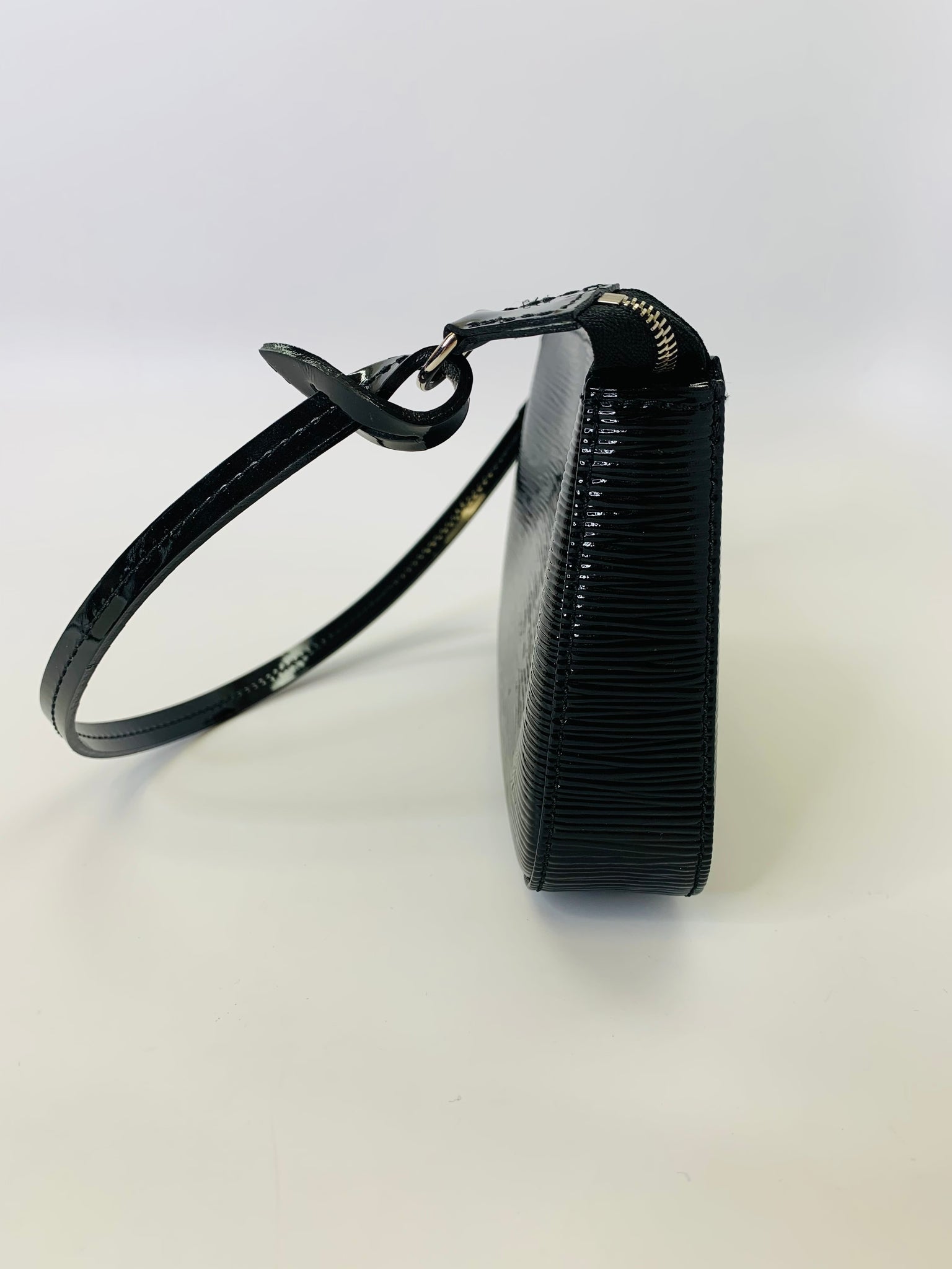 Louis Vuitton Black Epi Electric Pochette Accessories NM at Jill's