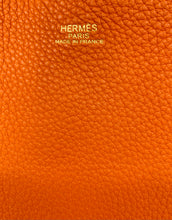 Double sens Hermès lined Sens Reversible Touch Bag in Brown and Orange  Clemence Leather ref.490154 - Joli Closet
