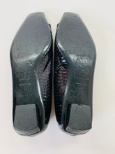 Load image into Gallery viewer, Roger Vivier Black Trompette Buckle Flats Size 39