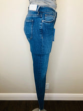 Load image into Gallery viewer, M.i.h. Bridge Jeans Size 28
