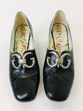 Load image into Gallery viewer, Gucci Black Snakeskin Pumps Size 36 1/2