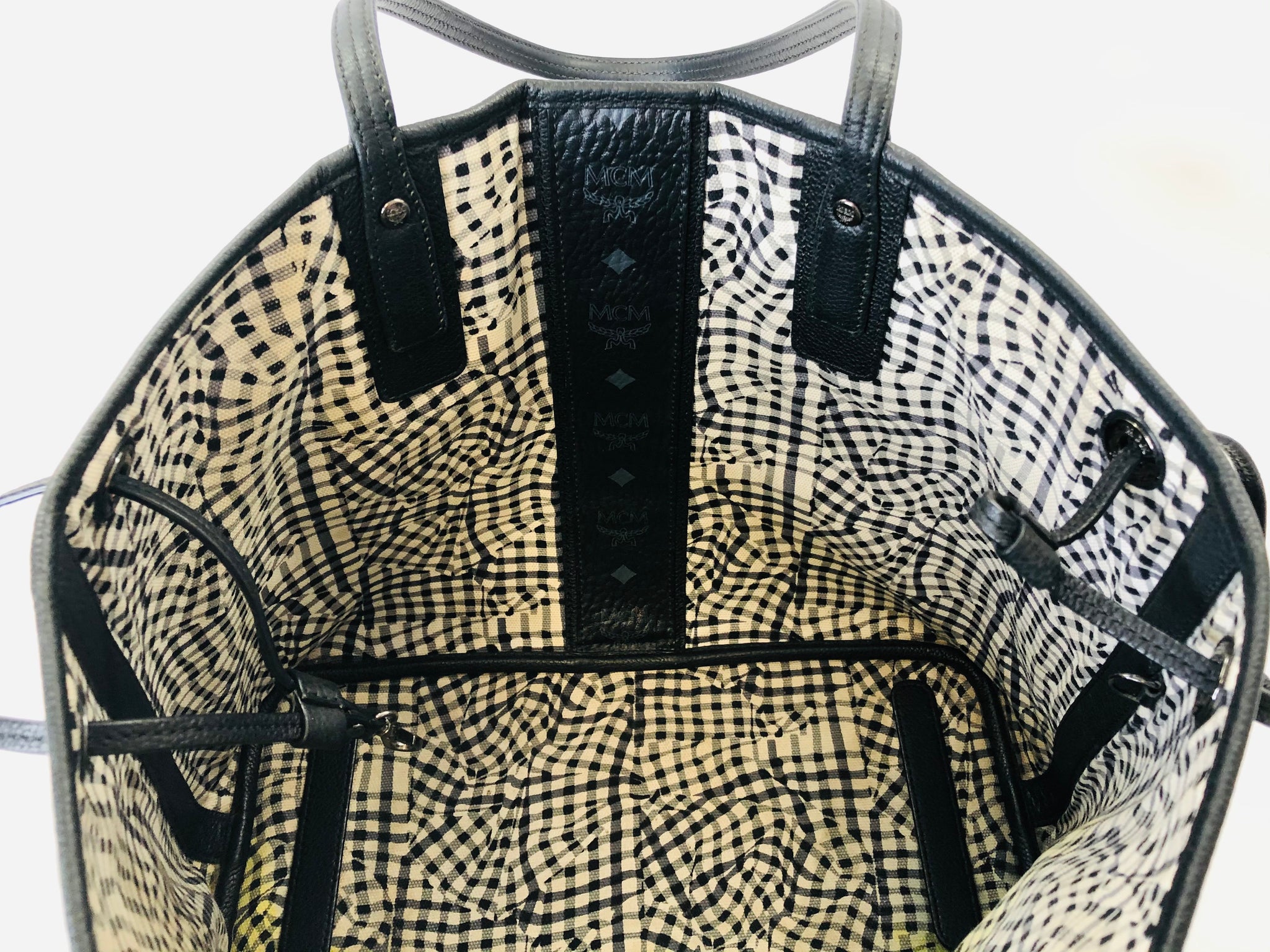 MCM Liz Medium Black Leather and Visetos Shopper Tote Bag and Zip Pouc –  JDEX Styles