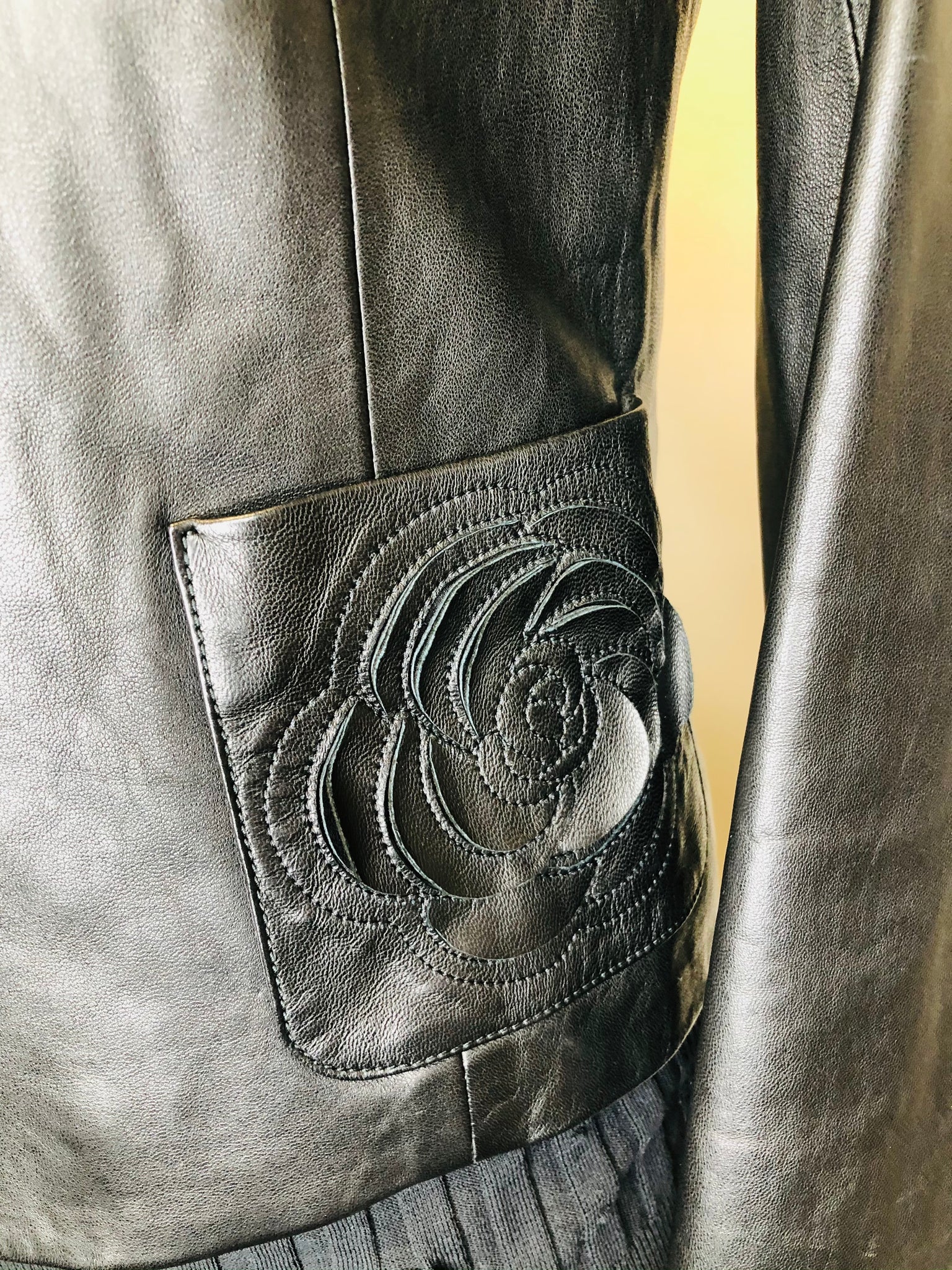CHANEL Black Lambskin Camellia Embroidered Jacket Size 36 – JDEX