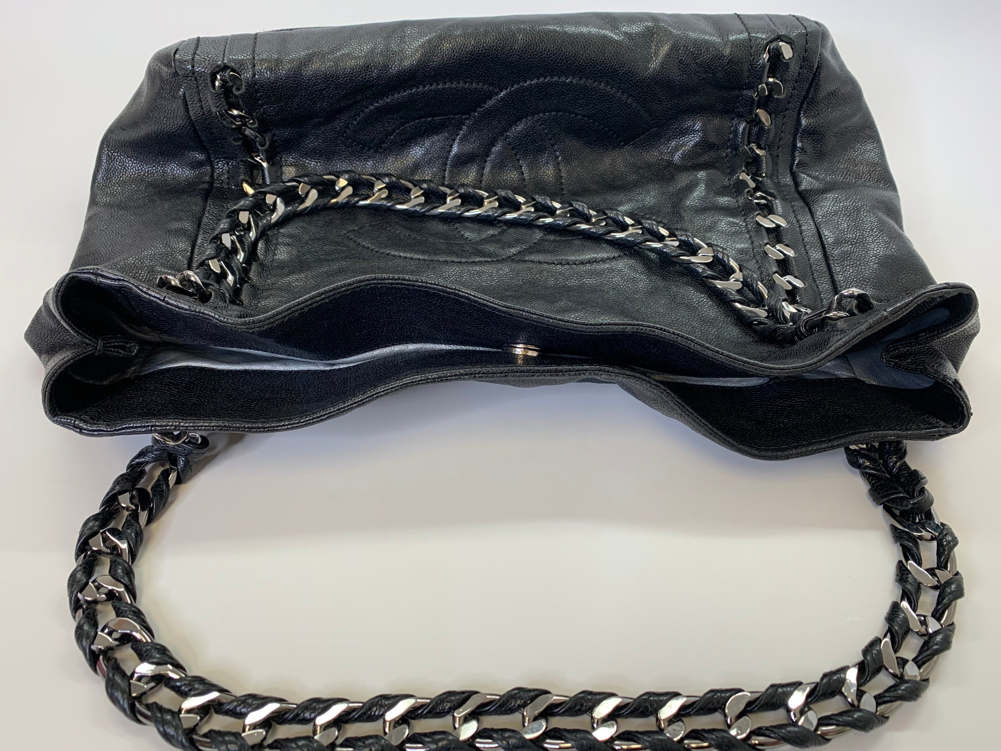 Chanel Modern Chain Tote Caviar East West Black Leather ref.596559